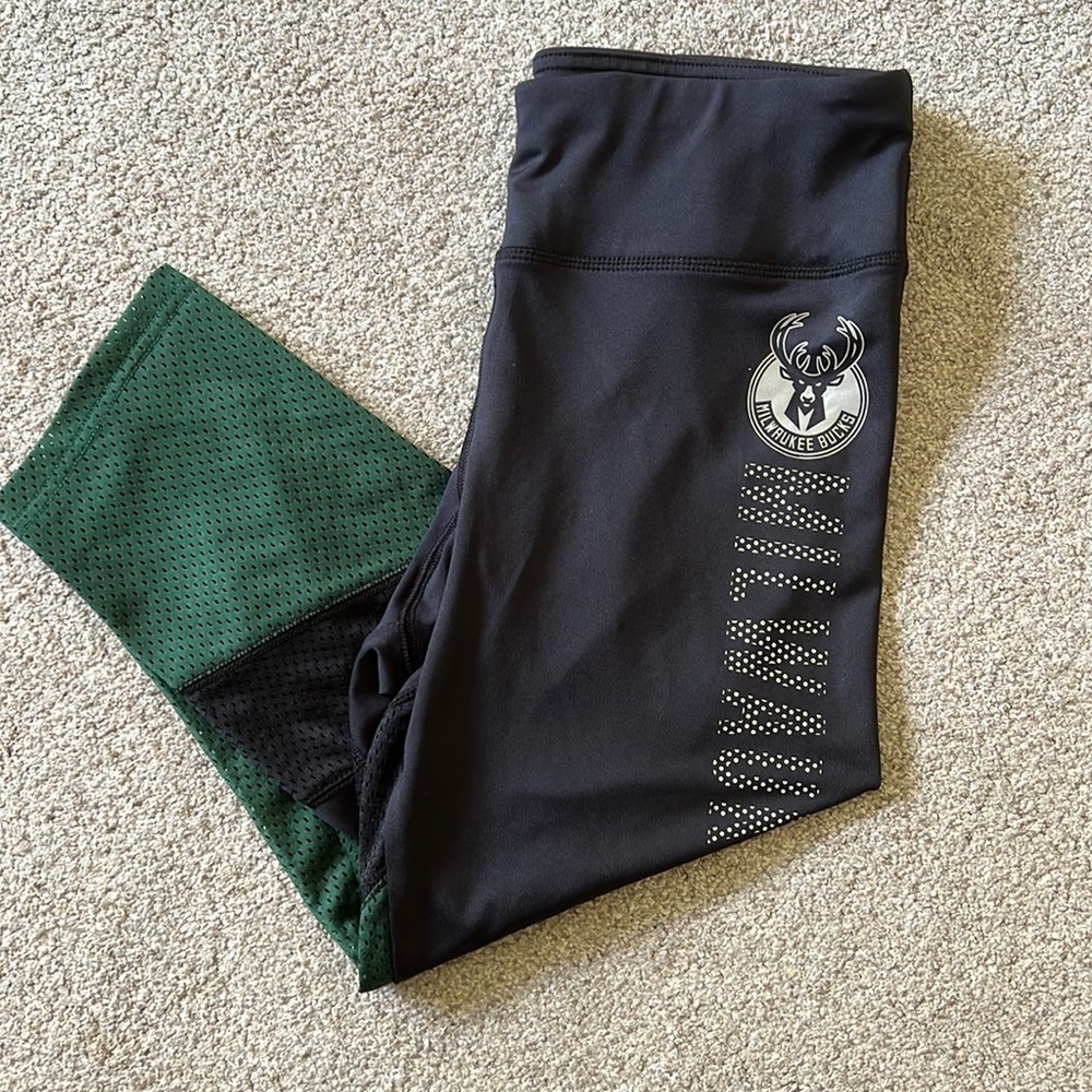 Milwaukee Bucks leggings